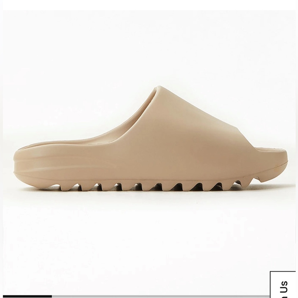 NEW❗️ YEEZY Slide Pure Originals